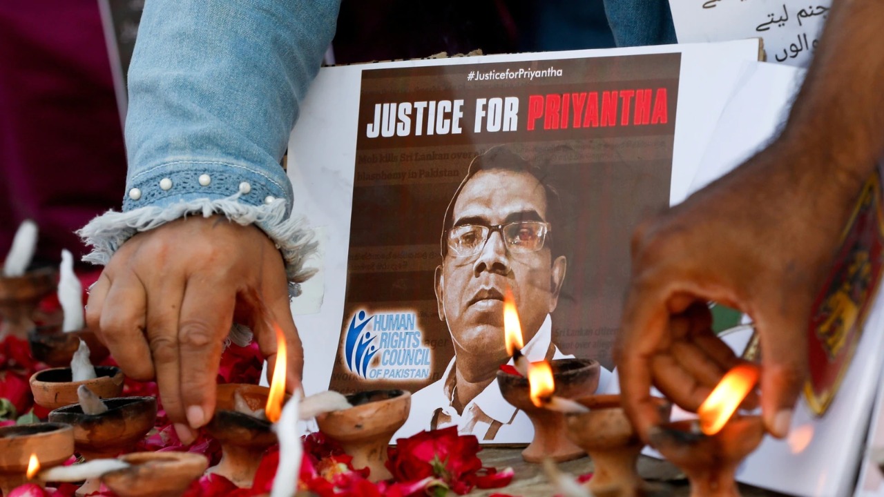 ප්රියන්ත කුමාරගේ මාසික වැටුප ගැන සමාගමෙන් ප්රකාශයක් ප්රියන්ත කුමාරගේ මාසික වැටුප ගැන සමාගමෙන් ප්රකාශයක්