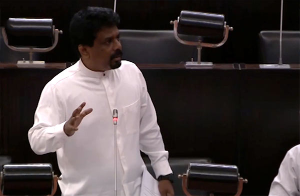 යුගදනවි බලාගාර ගිවිසුම අනුර සභාගත කරයි. යුගදනවි බලාගාර ගිවිසුම අනුර සභාගත කරයි.