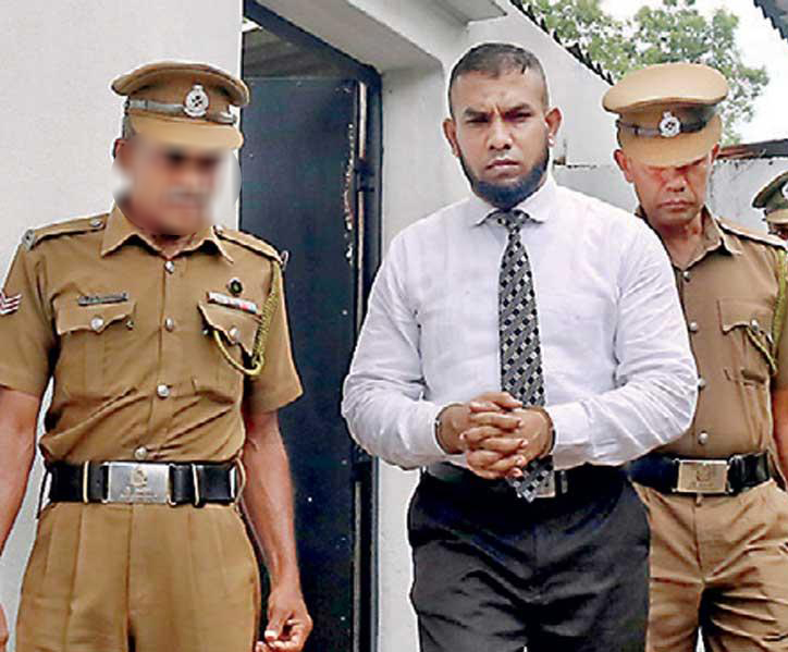 ෂාෆි වෛද්යවරයා රැකියාවේ පිහිටෙවුවාද ? නැද්ද ? ඇත්ත කුමක්ද ? ෂාෆි වෛද්යවරයා රැකියාවේ පිහිටෙවුවාද ? නැද්ද ? ඇත්ත කුමක්ද ?