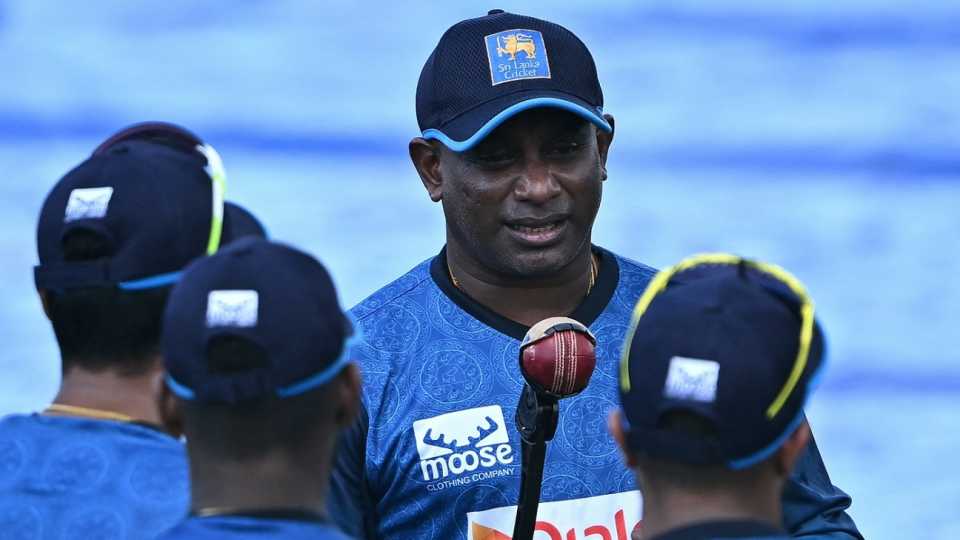 සනත්ගේ සේවය වසරකින් දිගුවෙයි සනත්ගේ සේවය වසරකින් දිගුවෙයි