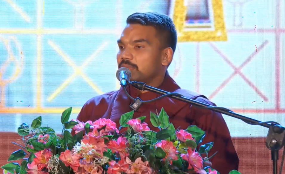 ශ්රී ලංකාව ආසියාවේ දියුණුම රටක් කරන්න නාමල් සැරසෙයි ශ්රී ලංකාව ආසියාවේ දියුණුම රටක් කරන්න නාමල් සැරසෙයි