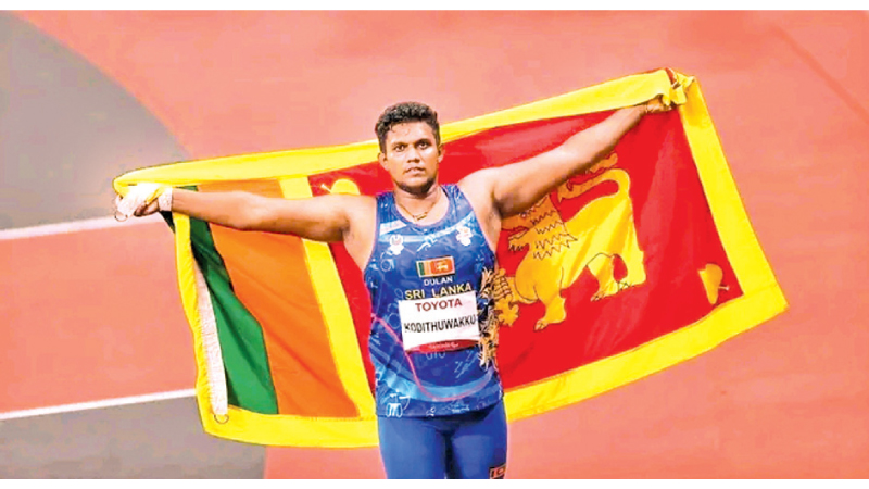 පැරාලිම්පික් ඉතිහාසය වෙනස් කළ සමිත දුලාන්ගෙන් ලෝක වාර් තාවක් පැරාලිම්පික් ඉතිහාසය වෙනස් කළ සමිත දුලාන්ගෙන් ලෝක වාර් තාවක්