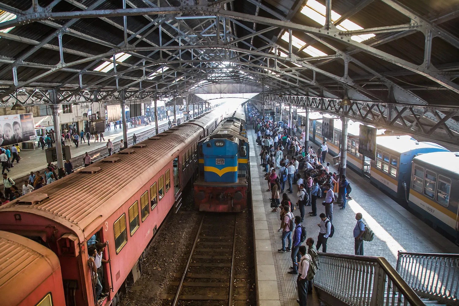 ඉදිරි දින කිහිපයේ දුම්රිය ධාවනයේ වෙනසක් ඉදිරි දින කිහිපයේ දුම්රිය ධාවනයේ වෙනසක්