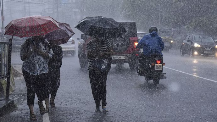 අදත් ප්රදේශ කිහිපයකට වැසි අදත් ප්රදේශ කිහිපයකට වැසි