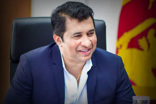 මව්බිම ජනතා පක්ෂයේ සභාපති ධූරය රොෂාන් රණසිංහට මව්බිම ජනතා පක්ෂයේ සභාපති ධූරය රොෂාන් රණසිංහට