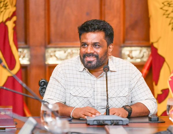 විදුලි බිල අඩු කිරීමට නව වැඩසටහනක් විදුලි බිල අඩු කිරීමට නව වැඩසටහනක්