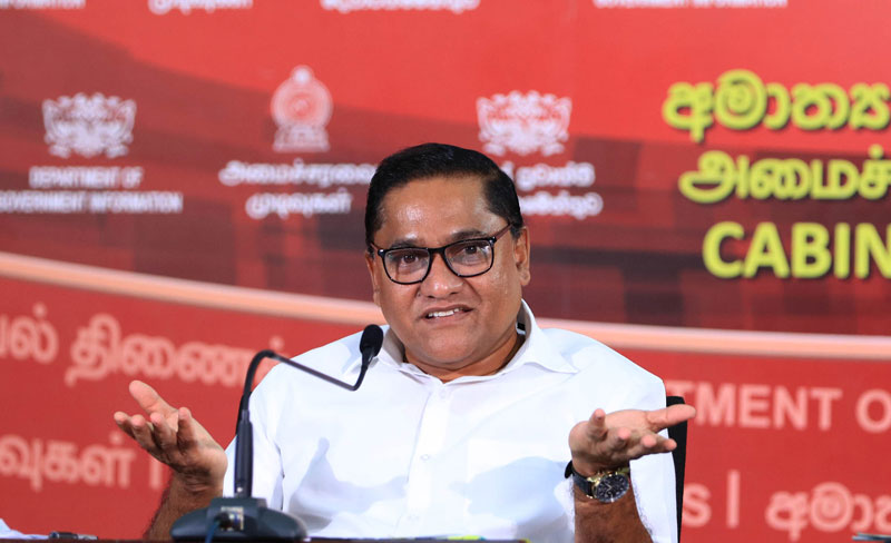 පාස්කු ප්රහාරය සහ මහ බැංකු වංචාවට අදාල පරීක්ෂණ යළි ආරම්භ කළා පාස්කු ප්රහාරය සහ මහ බැංකු වංචාවට අදාල පරීක්ෂණ යළි ආරම්භ කළා