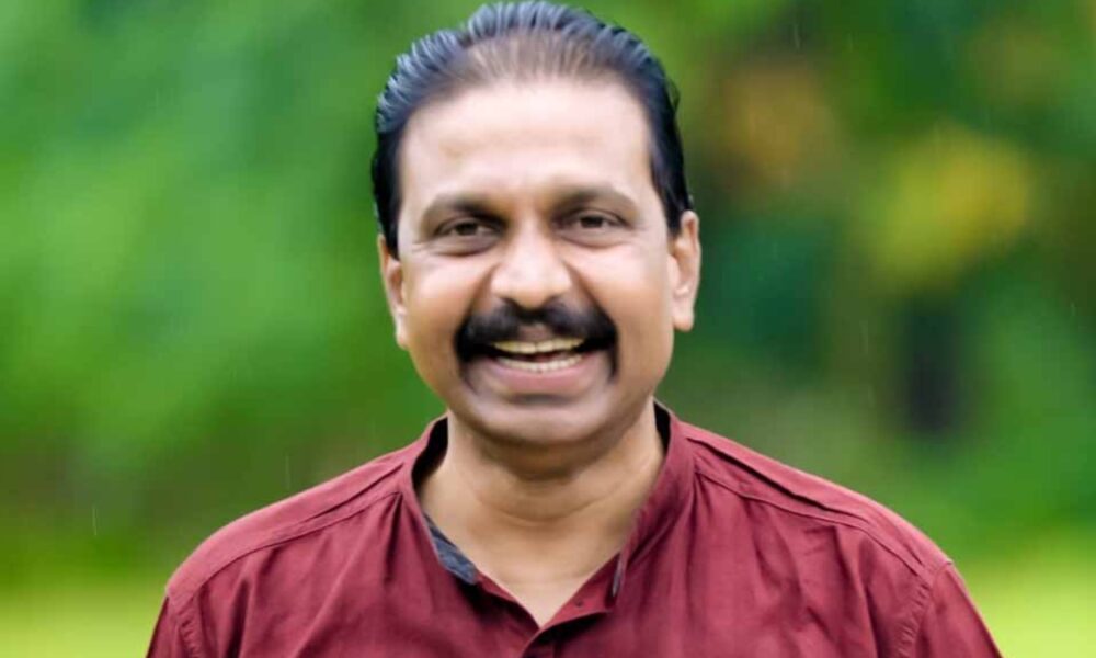 ලලිත් එල්ලාවල දේශපාලනයට සමු දෙයි ලලිත් එල්ලාවල දේශපාලනයට සමු දෙයි