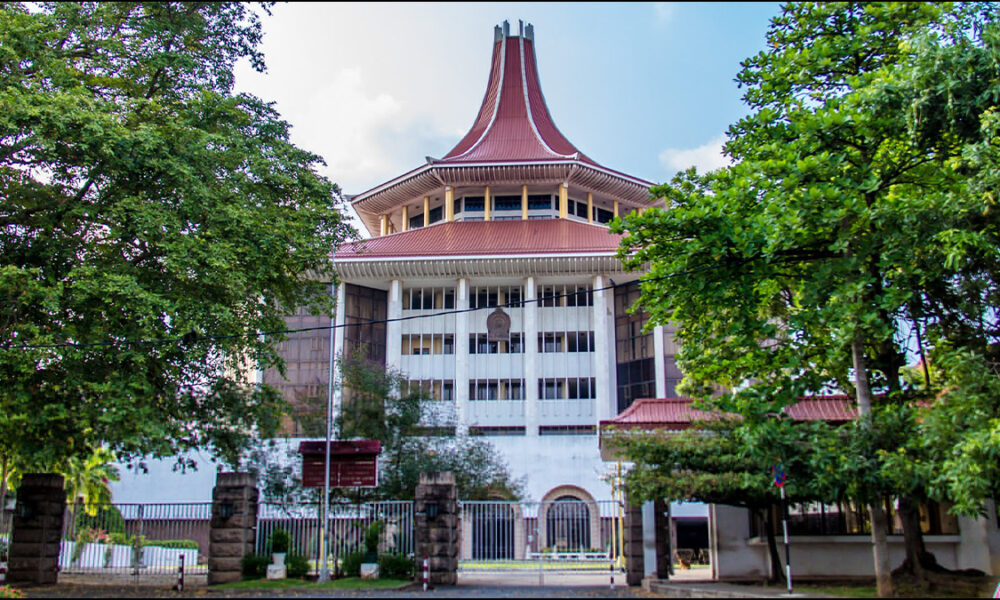 මත්පැන් බලපත්ර සම්බන්ධ ගැසට් නිවේදනයකට අතුරු නියෝගයක් මත්පැන් බලපත්ර සම්බන්ධ ගැසට් නිවේදනයකට අතුරු නියෝගයක්