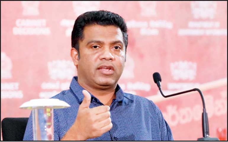 පසුගිය රජය සුරාබදු සමාගම්වලින් අයවිය යුතු බදු මුදල ද අය කර ගෙන නෑ – නලින්ද ජයතිස්ස