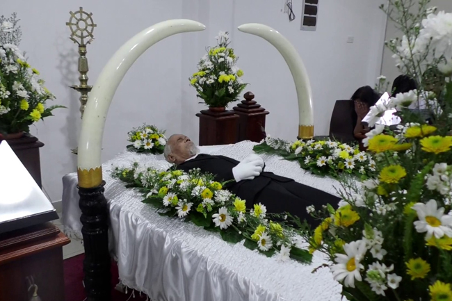 මාධ්යවේදී වික්ටර් අයිවන් ගේ අවසන් කටයුතු අද මාධ්යවේදී වික්ටර් අයිවන් ගේ අවසන් කටයුතු අද