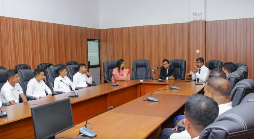 ඊශ්රායල් කෘෂි අංශයේ රැකියා යළි සක්රීය කරන්න පියවර ඊශ්රායල් කෘෂි අංශයේ රැකියා යළි සක්රීය කරන්න පියවර
