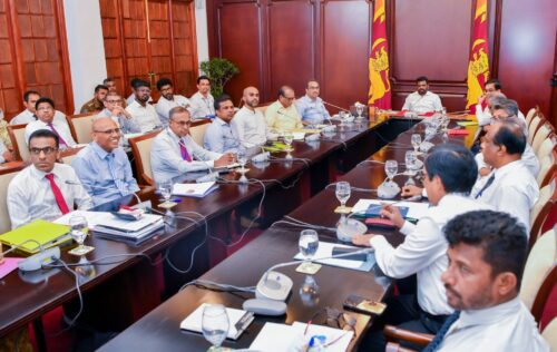 මීරිගම – කඩවත අධිවේගයේ වැඩ කඩිනම් කරන ලෙස ජනපතිගෙන් උපදෙස්