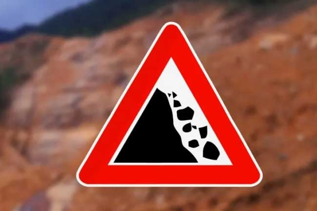 දිස්ත්රික්ක කිහිපයකට නාය යෑමේ අනතුරු ඇඟවීම් දිස්ත්රික්ක කිහිපයකට නාය යෑමේ අනතුරු ඇඟවීම්