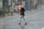 අදත් වැස්ස දෙයි වැඩේ