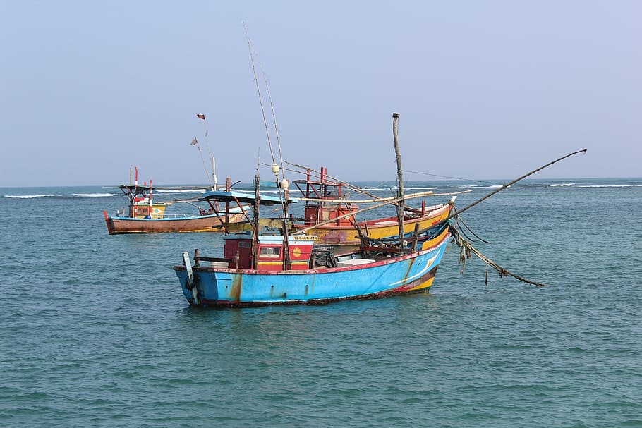 කළුතරින් මුහුදු ගිය ධීවර යාත්රාවකුත් පෙරළෙයි – ධීවරයින් දෙදෙනෙකු අතුරුදන් කළුතරින් මුහුදු ගිය ධීවර යාත්රාවකුත් පෙරළෙයි – ධීවරයින් දෙදෙනෙකු අතුරුදන්