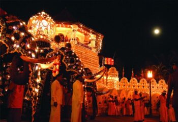 ශ්‍රී දළදා ඇසළ පෙරහැර මංගල්‍යය 30වනදා සිට