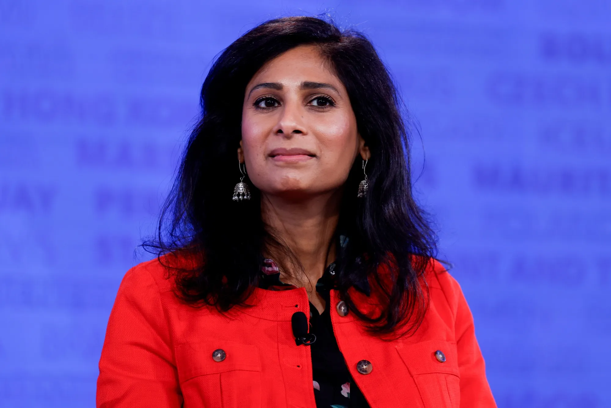 ගීතා ගෝපිනාත් ජාත්යන්තර මූල්ය අරමුදලට සමුදෙයි ගීතා ගෝපිනාත් ජාත්යන්තර මූල්ය අරමුදලට සමුදෙයි