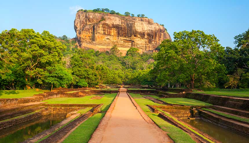සීගිරියේ හා ගාලු කොටුවේ අනවසර ඉදිකිරීම් ඉවත් කිරීමට පියවර සීගිරියේ හා ගාලු කොටුවේ අනවසර ඉදිකිරීම් ඉවත් කිරීමට පියවර