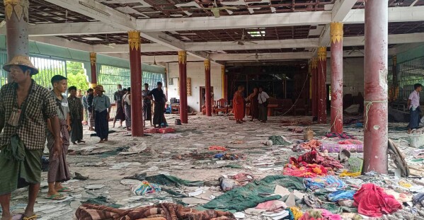 මියන්මාරයේ බෞද්ධ ආරාමයකට ගුවන් ප්‍රහාරයක් – 23ක් මරුට