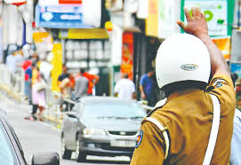 මහනුවරට විශේෂ රථ වාහන සැලැස්මක් මහනුවරට විශේෂ රථ වාහන සැලැස්මක්