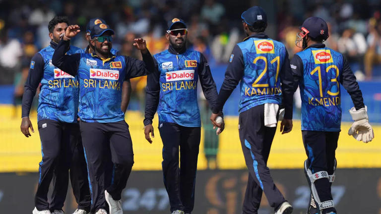 සිම්බාබ්වේ යන ශ්රී ලංකා එක්දින සංචිතය එළියට සිම්බාබ්වේ යන ශ්රී ලංකා එක්දින සංචිතය එළියට