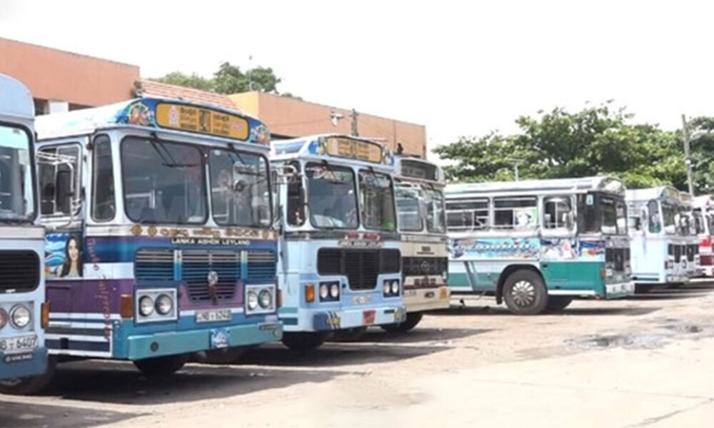 ගම්පහ සිට කොළඹ දක්වා සහ තවත් ගමනාන්ත කිහිපයක බස් ධාවනය නවතී ගම්පහ සිට කොළඹ දක්වා සහ තවත් ගමනාන්ත කිහිපයක බස් ධාවනය නවතී