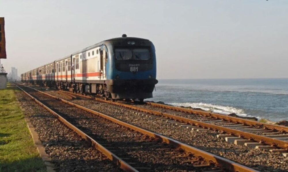 දුම්රිය අවලංගු කිරීමක් ගැන දැනුම්දීමක් දුම්රිය අවලංගු කිරීමක් ගැන දැනුම්දීමක්