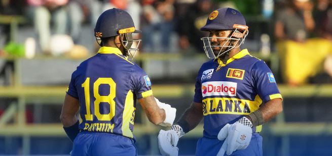 ශ්රී ලංකාවට සුපිරි ජයක් ශ්රී ලංකාවට සුපිරි ජයක්