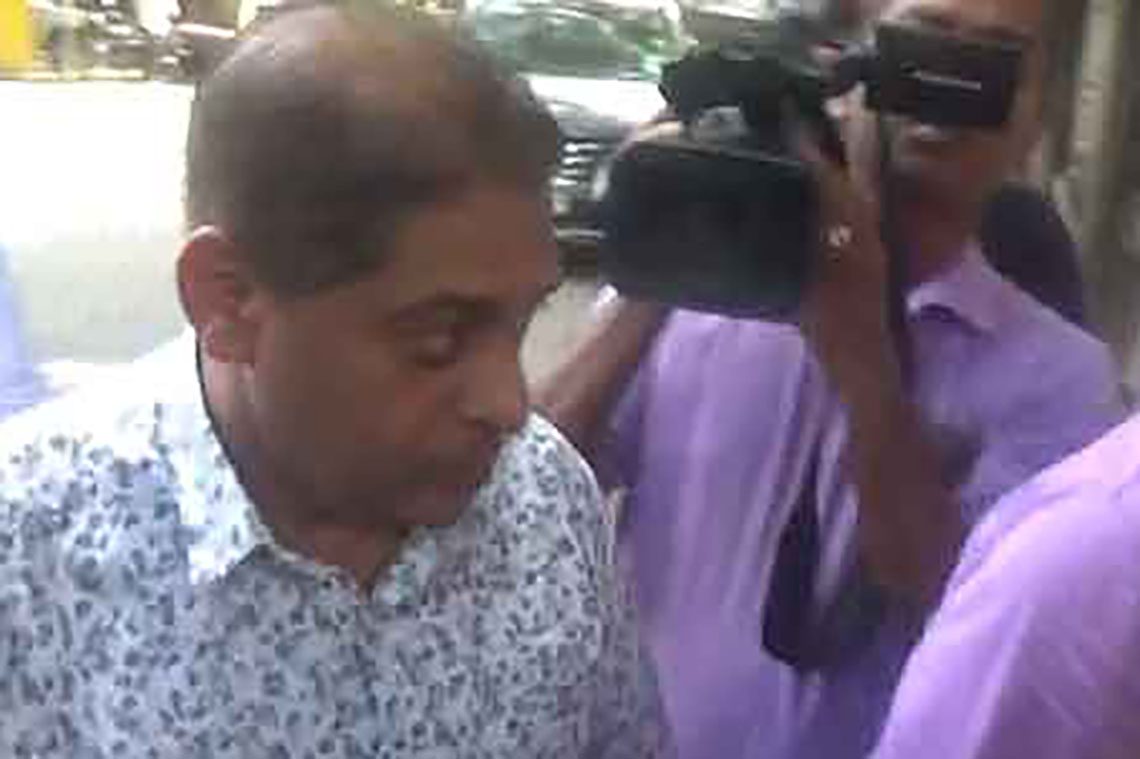 මහින්දගේ ප්‍රධාන ආරක්ෂකයාගේ වත්කම් ගැන අනාවරණයක්