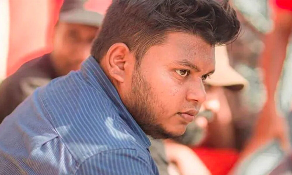 පැරණි දේශපාලන චරිතවලට නැවත හිස එසවීමට ඉඩ නොදිය යුතුයි – වසන්ත මුදලිගේ පැරණි දේශපාලන චරිතවලට නැවත හිස එසවීමට ඉඩ නොදිය යුතුයි – වසන්ත මුදලිගේ