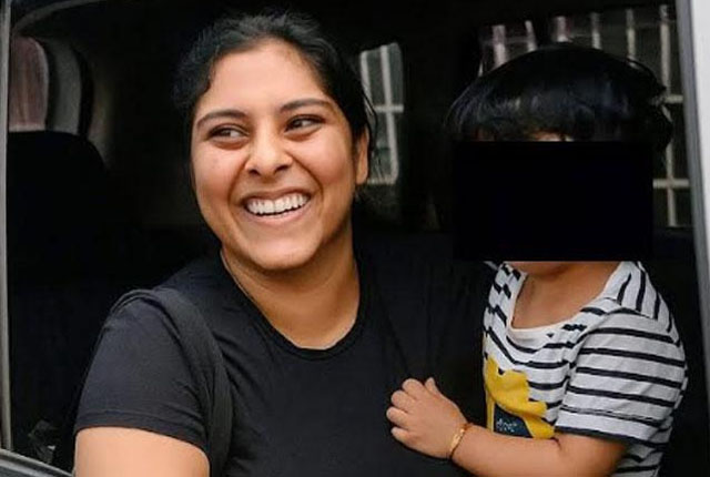බැකෝ සමන්ගේ බිරිඳ ඇතුළු සමීපතමයින්ගේ බැංකු ගිණුම් 13 ක් තහනම් කරයි බැකෝ සමන්ගේ බිරිඳ ඇතුළු සමීපතමයින්ගේ බැංකු ගිණුම් 13 ක් තහනම් කරයි