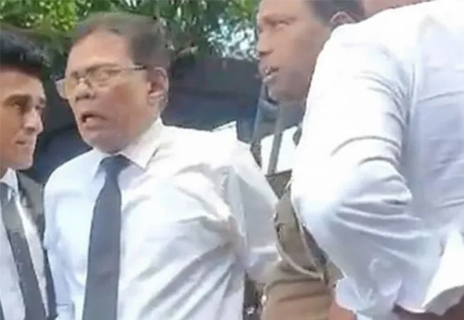 නීතීඥ වන්නිනායකගෙන් අභියාචනාධිකරණයට පෙත්සමක් නීතීඥ වන්නිනායකගෙන් අභියාචනාධිකරණයට පෙත්සමක්