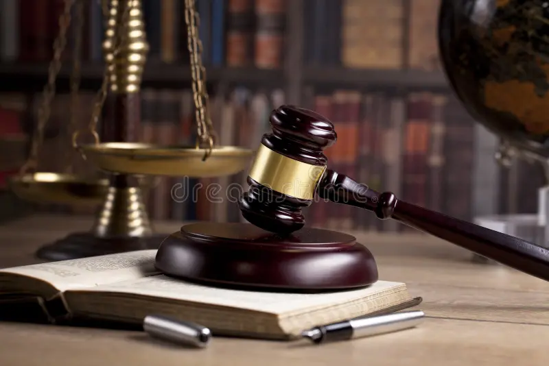 අධිකරණවල ගොඩගැසී ඇති නඩු භාණ්ඩ නිශ්කාශනය කඩිනම් කරන්නැයි උපදෙස් අධිකරණවල ගොඩගැසී ඇති නඩු භාණ්ඩ නිශ්කාශනය කඩිනම් කරන්නැයි උපදෙස්