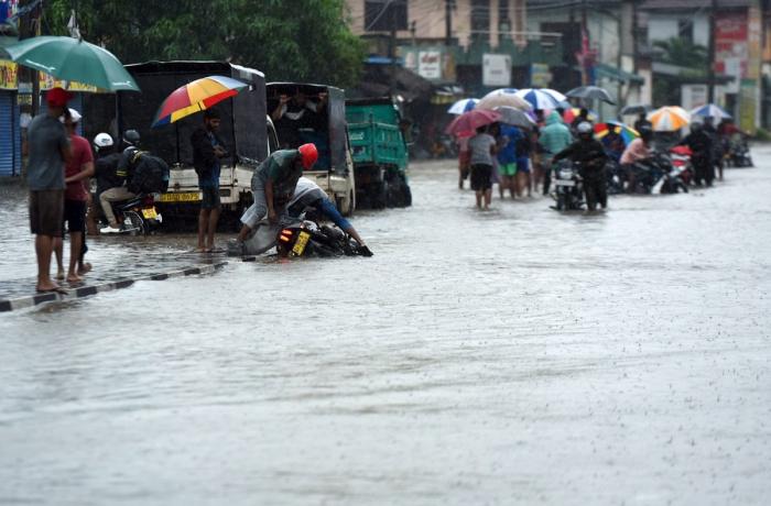 ක්ෂණික ගංවතුර තත්ත්වයක් ඇතිවීමේ අවදානමක් ක්ෂණික ගංවතුර තත්ත්වයක් ඇතිවීමේ අවදානමක්