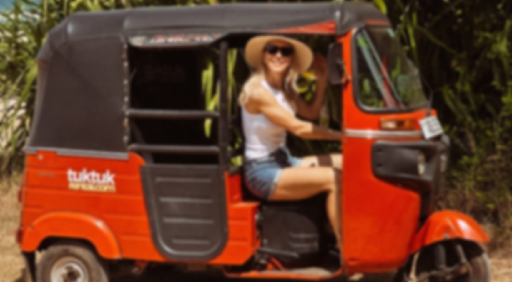 වලංගු රියදුරු බලපත්රයක් නොමැති විදේශිකයන්ට නීතිමය පියවර වලංගු රියදුරු බලපත්රයක් නොමැති විදේශිකයන්ට නීතිමය පියවර