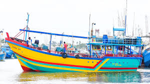 සියලු ධීවර යාත්‍රා පිටත්වීම නැවත දැනුම් දෙනතුරු අවලංගුයි